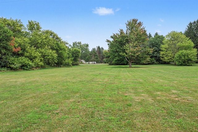 11867 4 Mile Road, Battle Creek, MI 49015