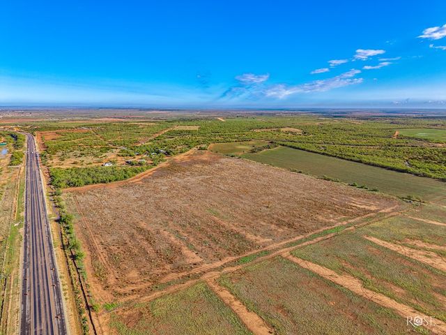 201 Ratliff Road, Bronte, TX 76933
