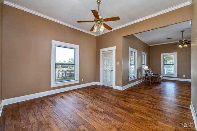 201 Ratliff Road, Bronte, TX 76933