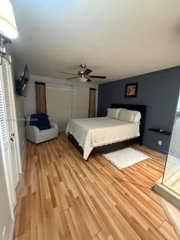 2691 S Course Dr 202, Pompano Beach, FL 33069