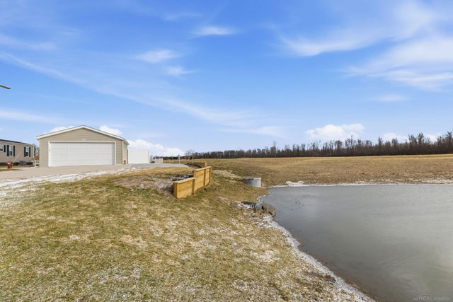 284 Rosebud Court, Port Huron, MI 48060