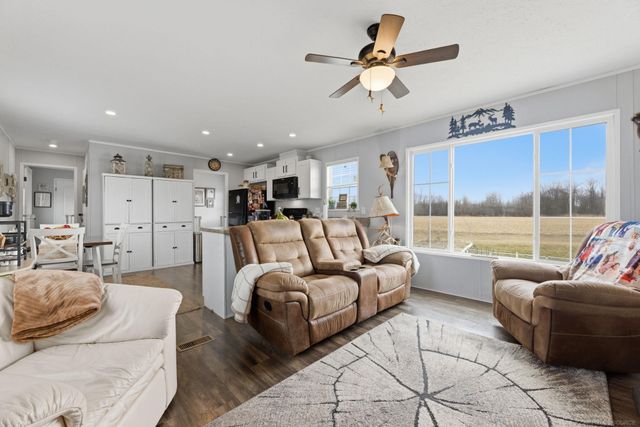 284 Rosebud Court, Port Huron, MI 48060