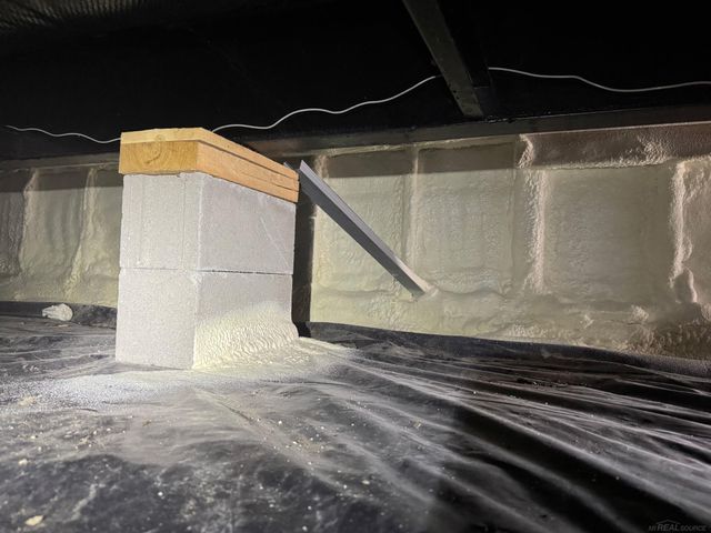 284 Rosebud Court, Port Huron, MI 48060