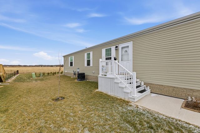 284 Rosebud Court, Port Huron, MI 48060