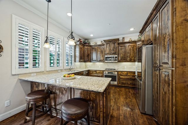 2516 Bill Moses Parkway, Farmers Branch, TX 75234