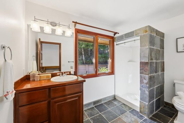 16501 Skyline Boulevard, Woodside, CA 94062