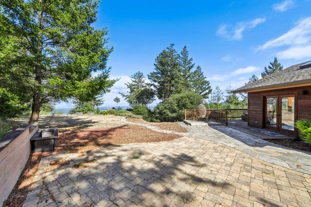 16501 Skyline Boulevard, Woodside, CA 94062