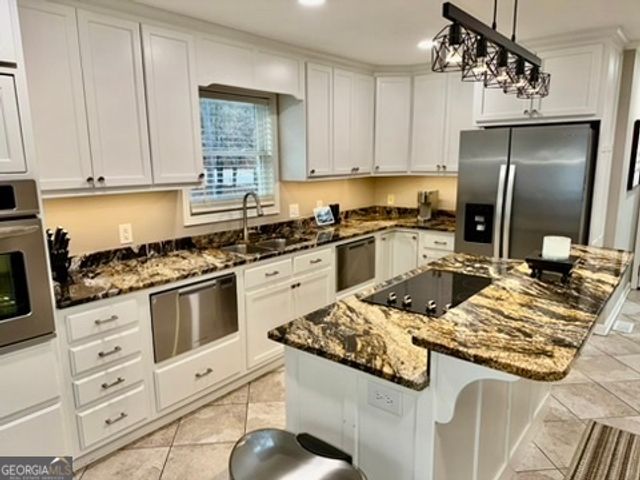 1703 Pine Needle Lane, Elberton, GA 30635