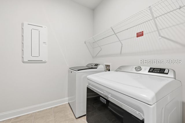 1164 Salem Bay Dr, Beaufort, SC 29902