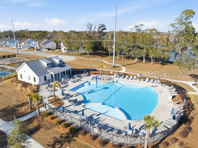 1164 Salem Bay Dr, Beaufort, SC 29902