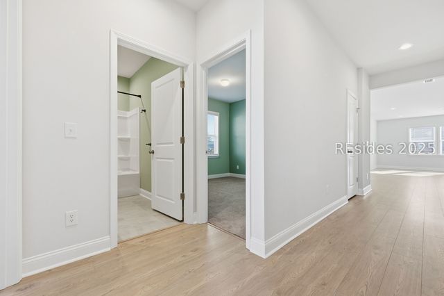 1164 Salem Bay Dr, Beaufort, SC 29902