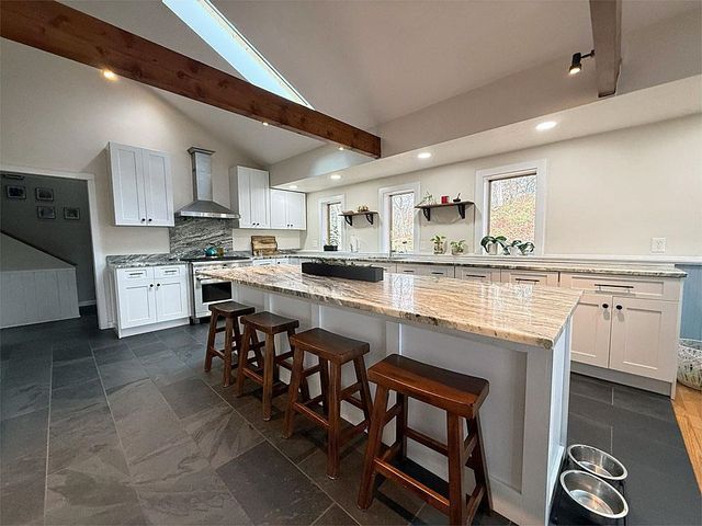 587 Johnson Spooner Road, Castleton, VT 05735