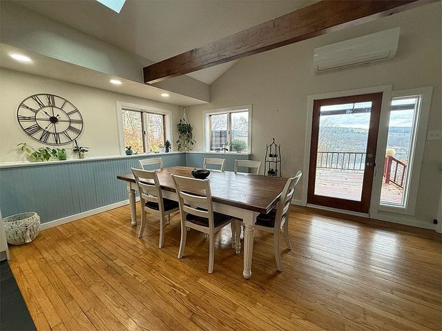 587 Johnson Spooner Road, Castleton, VT 05735