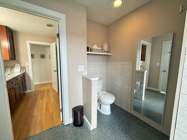 587 Johnson Spooner Road, Castleton, VT 05735