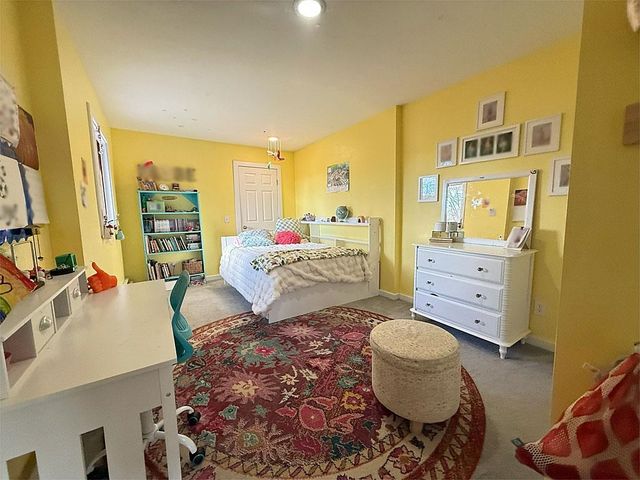 587 Johnson Spooner Road, Castleton, VT 05735