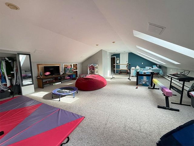 587 Johnson Spooner Road, Castleton, VT 05735