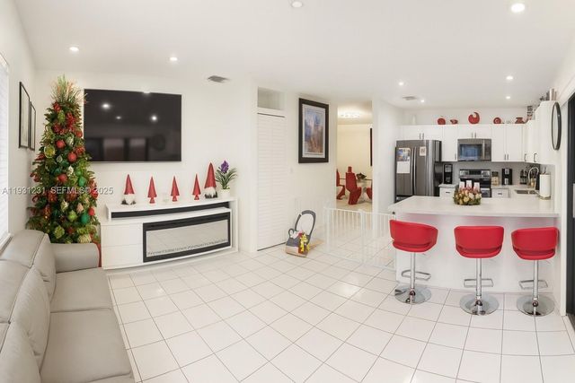 14690 SW 171st Ter, Miami, FL 33177