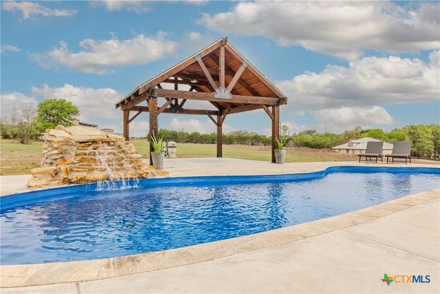 847 Twin Mountain Road, Copperas Cove, TX 76522