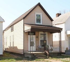 727 E Columbia Street, Evansville, IN 47711