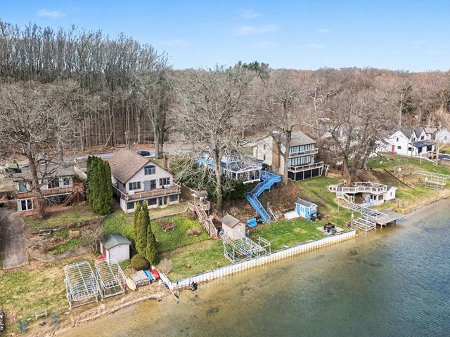 563 Waverly Road, La Porte, IN 46350