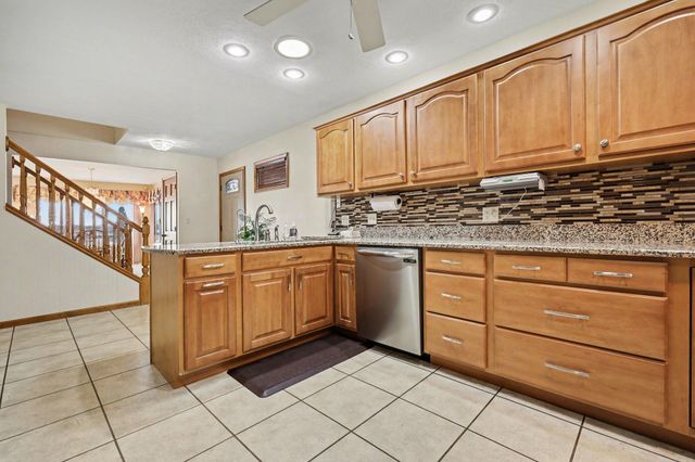 563 Waverly Road, La Porte, IN 46350