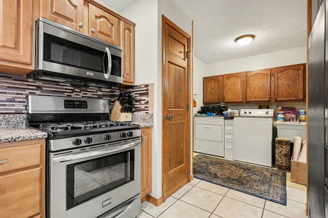 563 Waverly Road, La Porte, IN 46350