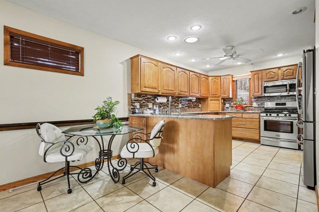 563 Waverly Road, La Porte, IN 46350