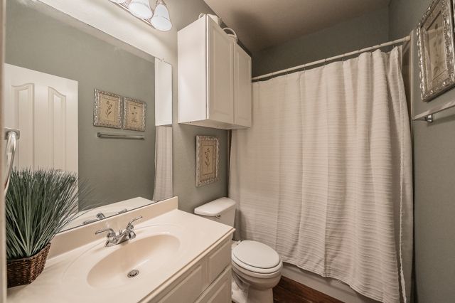 9129 Chardin Park Drive, Fort Worth, TX 76244