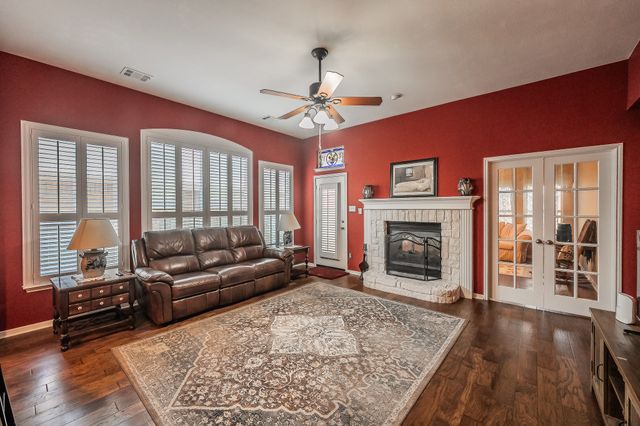 9129 Chardin Park Drive, Fort Worth, TX 76244