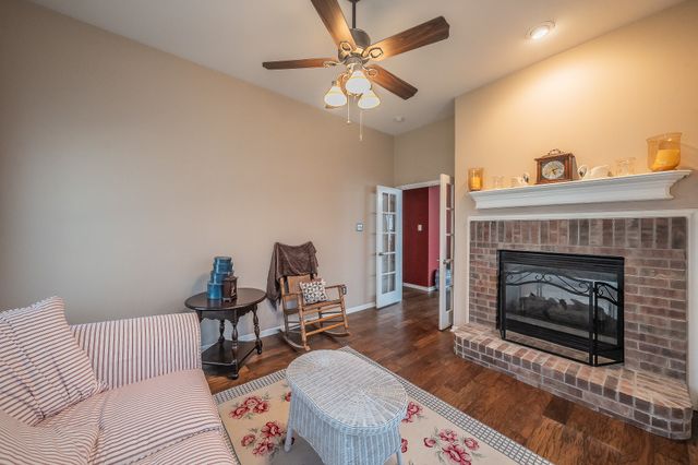 9129 Chardin Park Drive, Fort Worth, TX 76244