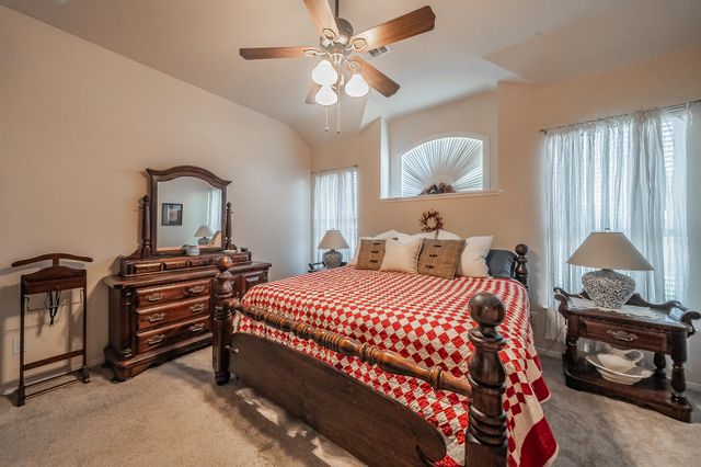 9129 Chardin Park Drive, Fort Worth, TX 76244