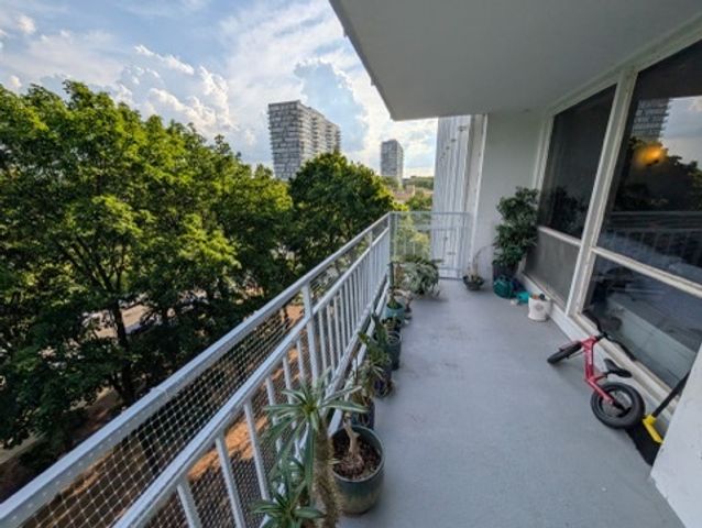 601 E 32 Street 503, Chicago, IL 60616