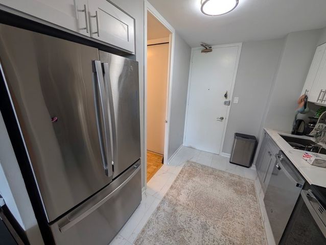 601 E 32 Street 503, Chicago, IL 60616