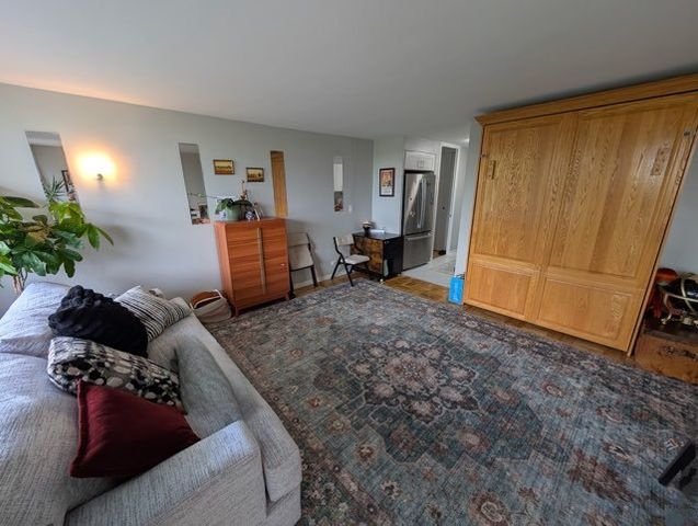 601 E 32 Street 503, Chicago, IL 60616