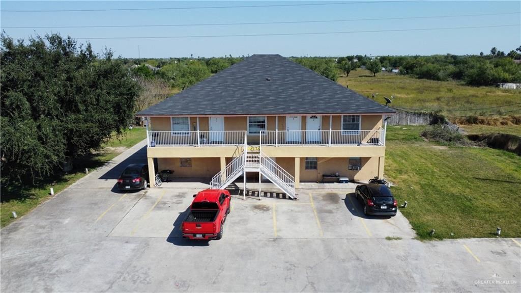 3304 N Palm Leaf Circle, Mission, TX 78574