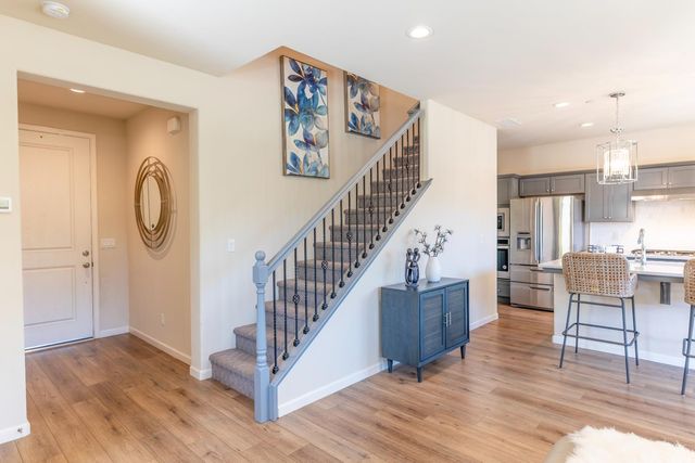 179 Sunset Drive S, Madera, CA 93636