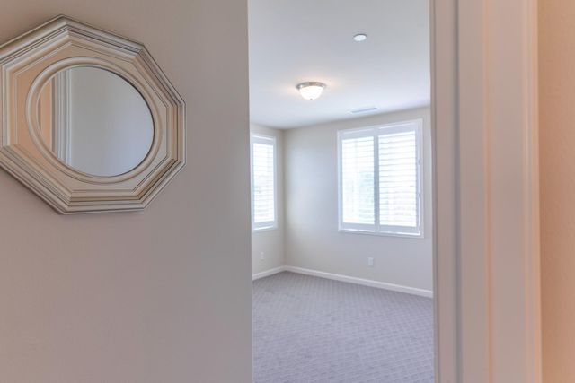 179 Sunset Drive S, Madera, CA 93636