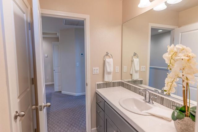 179 Sunset Drive S, Madera, CA 93636