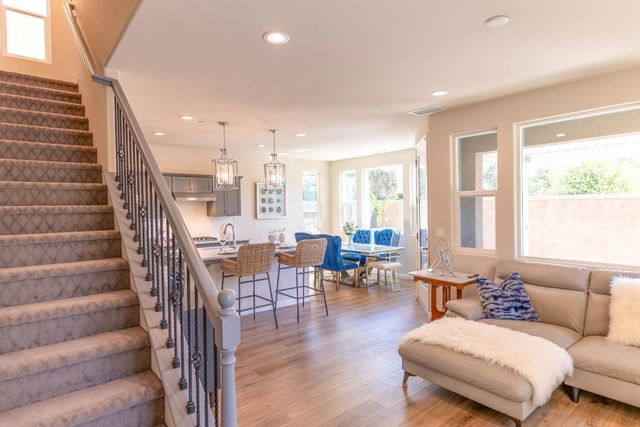 179 Sunset Drive S, Madera, CA 93636