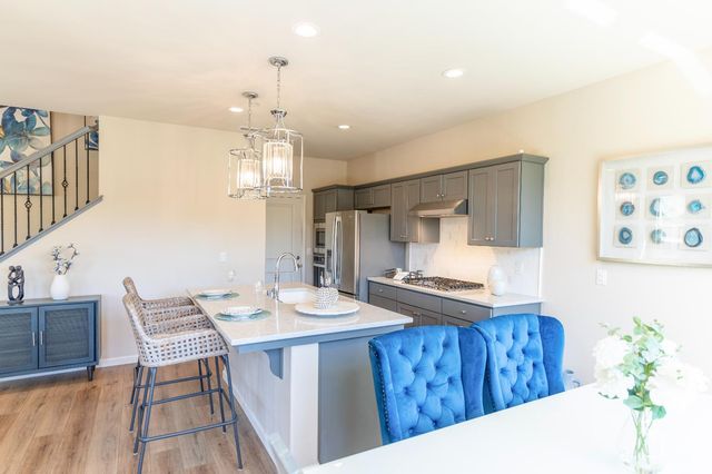 179 Sunset Drive S, Madera, CA 93636