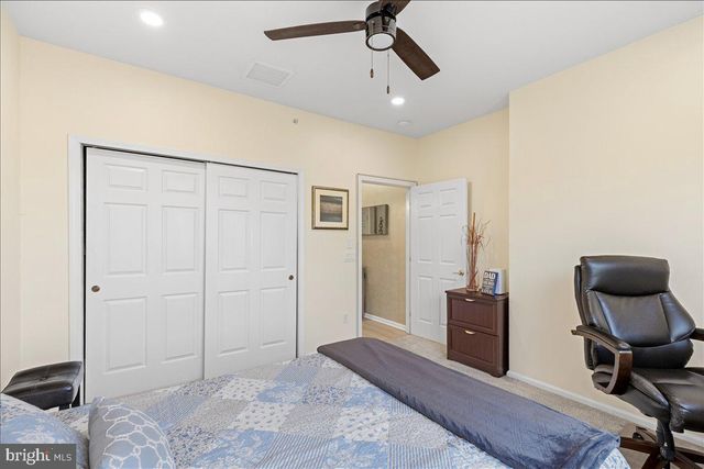 532 TIMBERLAKE DR, Ewing, NJ 08618