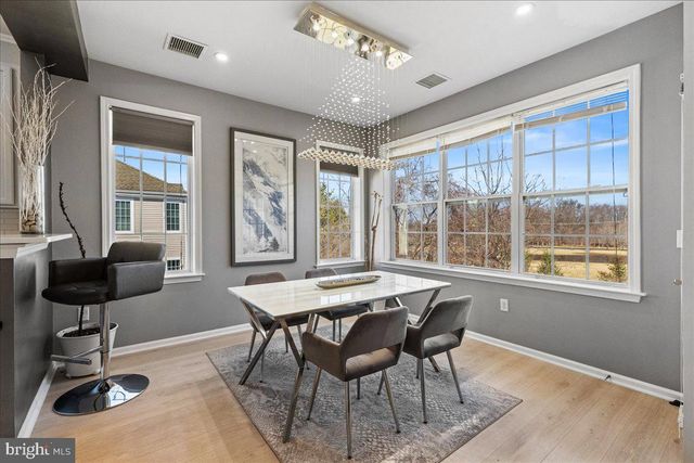 532 TIMBERLAKE DR, Ewing, NJ 08618