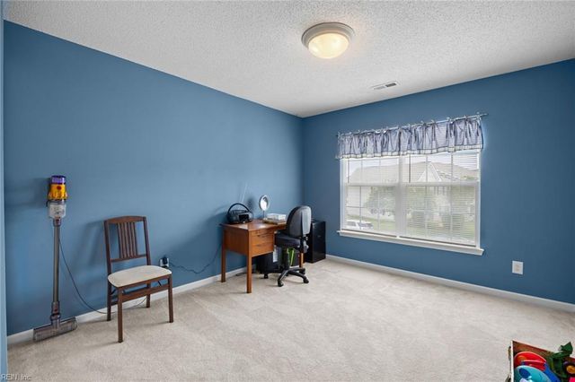 1503 Cheriton LN, Suffolk, VA 23434