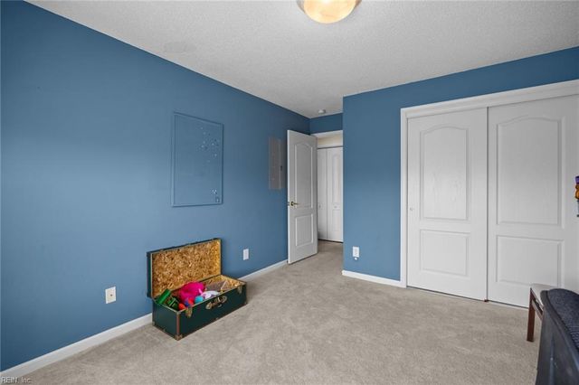 1503 Cheriton LN, Suffolk, VA 23434