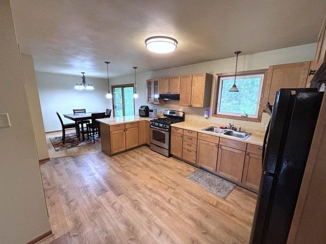 5794 Portage & 3949 Hoepker Road, Madison, WI 53718