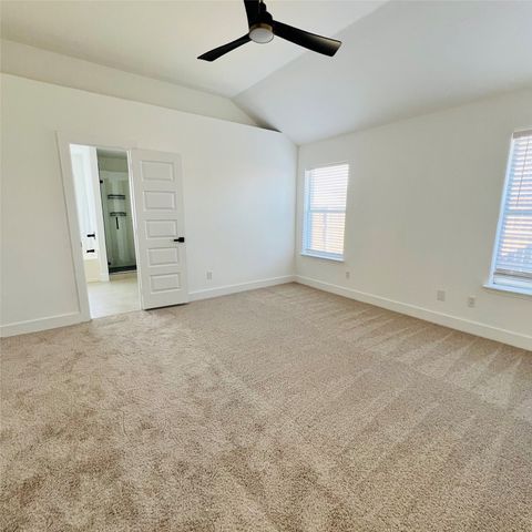 719 Kristi Lane, Cedar Hill, TX 75104