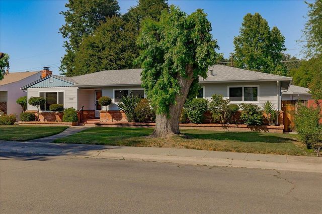 1045 Aidan Ave, Sacramento, CA 95822