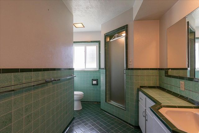 1045 Aidan Ave, Sacramento, CA 95822