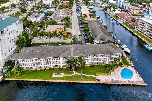 2895 NE 32nd St 205, Fort Lauderdale, FL 33306