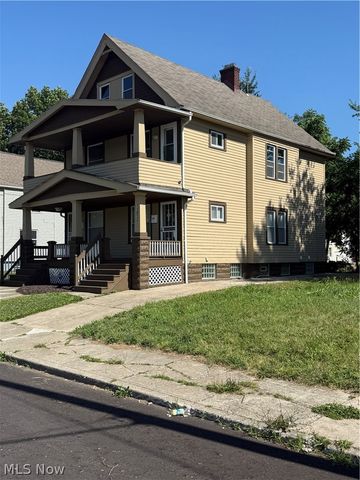 11824 Honeydale Avenue, Cleveland, OH 44120